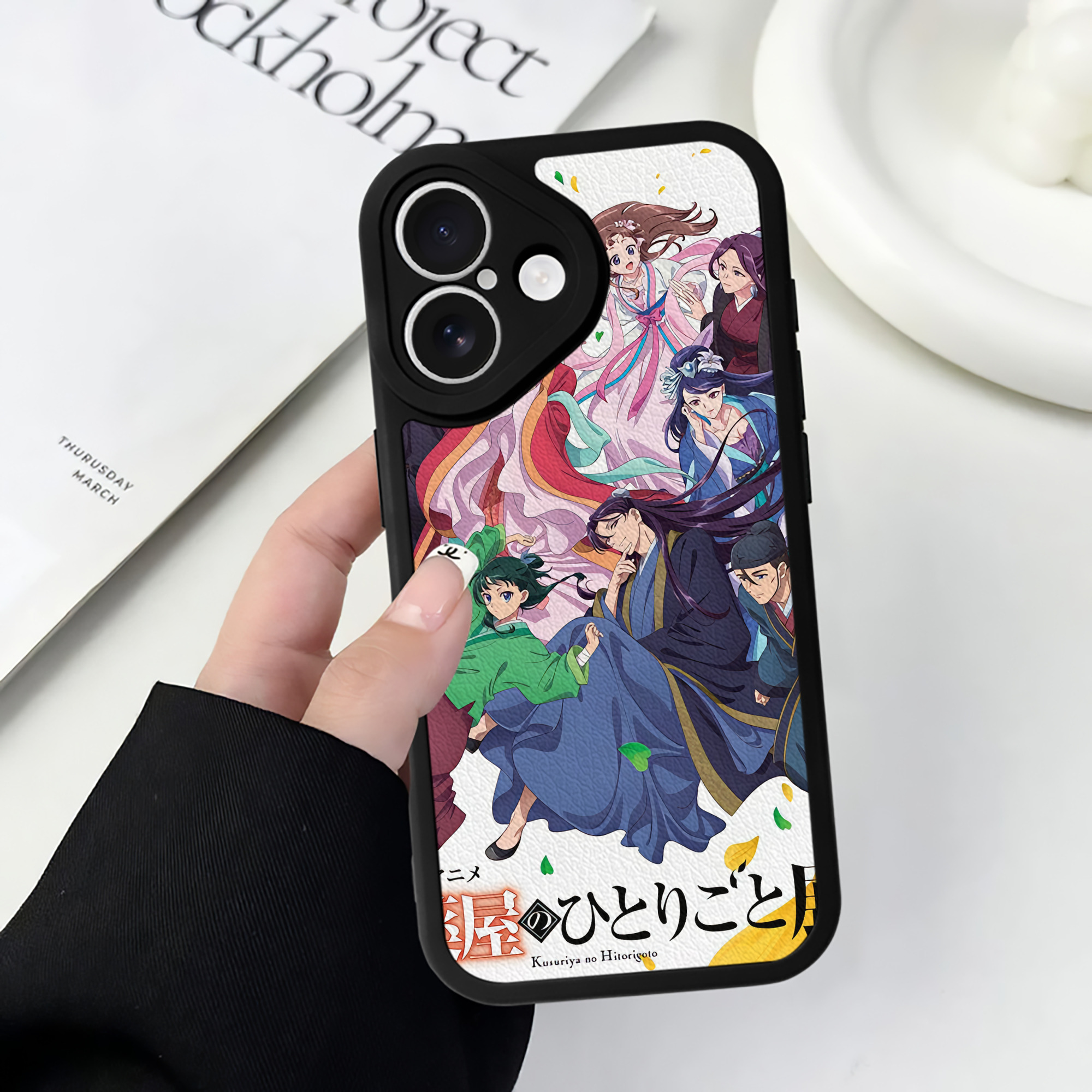 薬屋のひとりごと The Apothecary Diaries 【iPhone 16シリーズ対応】シリコンスマホケース（レザー調） 材質：シリコン